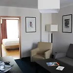 מלון Weinhaus Woehler 3*