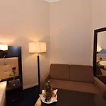 מלון Weinhaus Woehler 3*