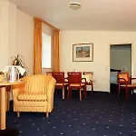 Отель Weinhaus Wohler 3*