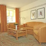 מלון Weinhaus Woehler