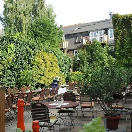 Weinhaus Woehler Σβερίν